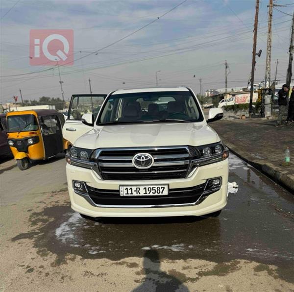 Toyota for sale in Iraq